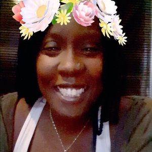 Meet your Posher, Tiara